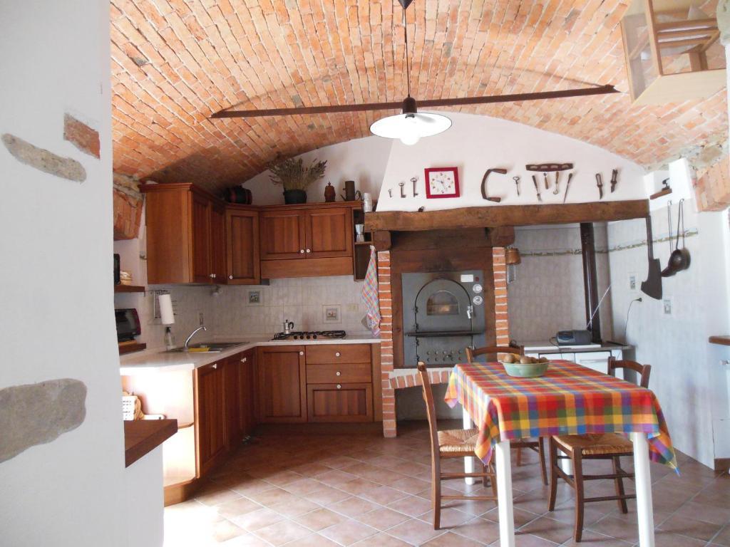 Agriturismo Affittacamere Barbarossa Доляни Екстериор снимка