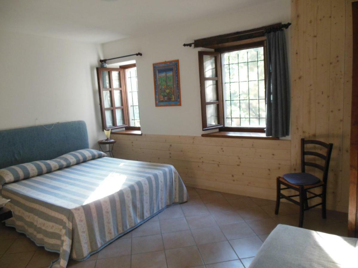 Agriturismo Affittacamere Barbarossa Доляни Екстериор снимка