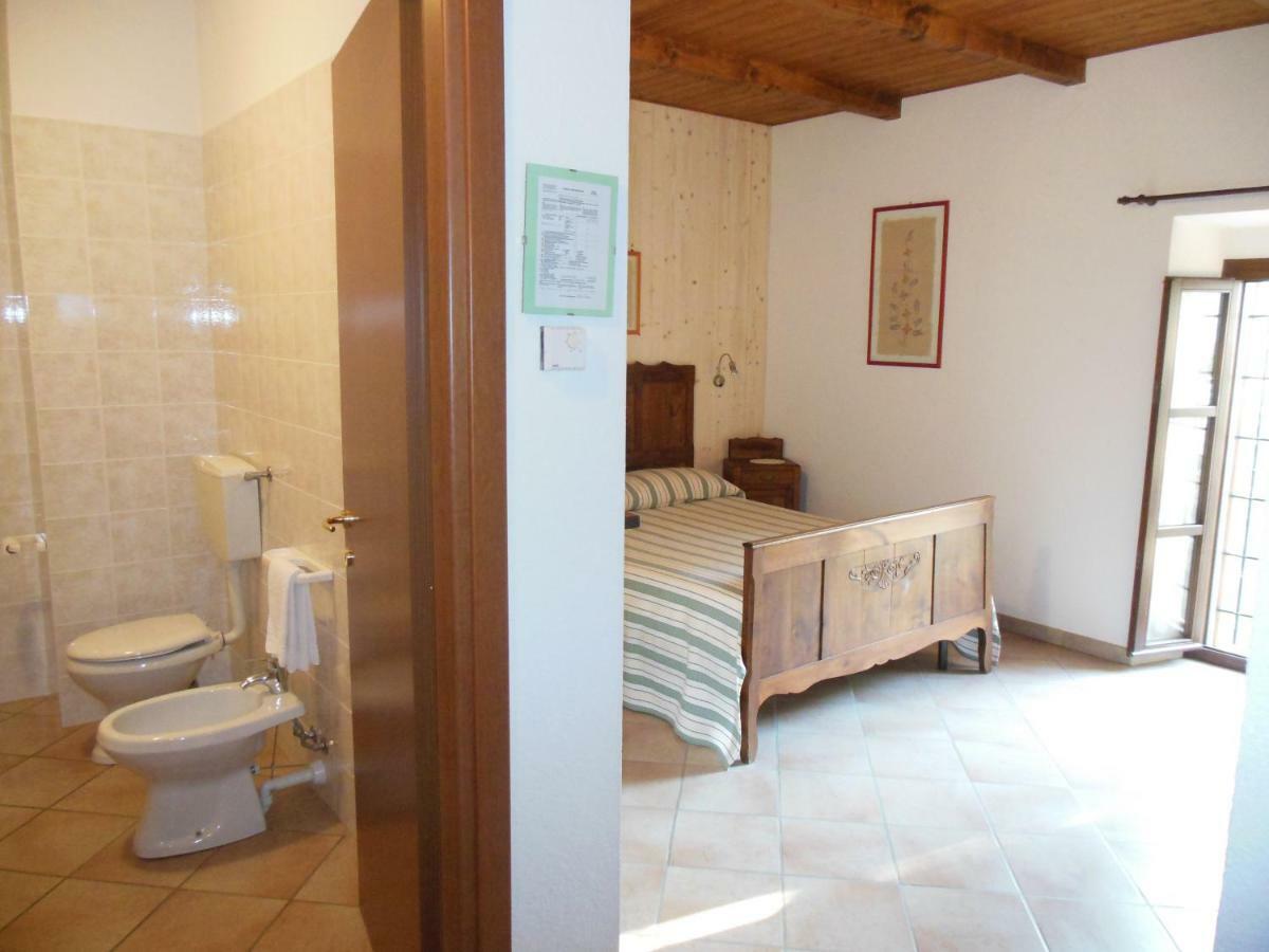 Agriturismo Affittacamere Barbarossa Доляни Екстериор снимка